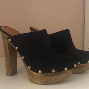 Gucci black suede platform
